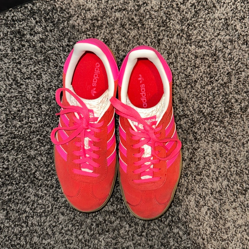 adidas Women's Red and Pink Sneakers